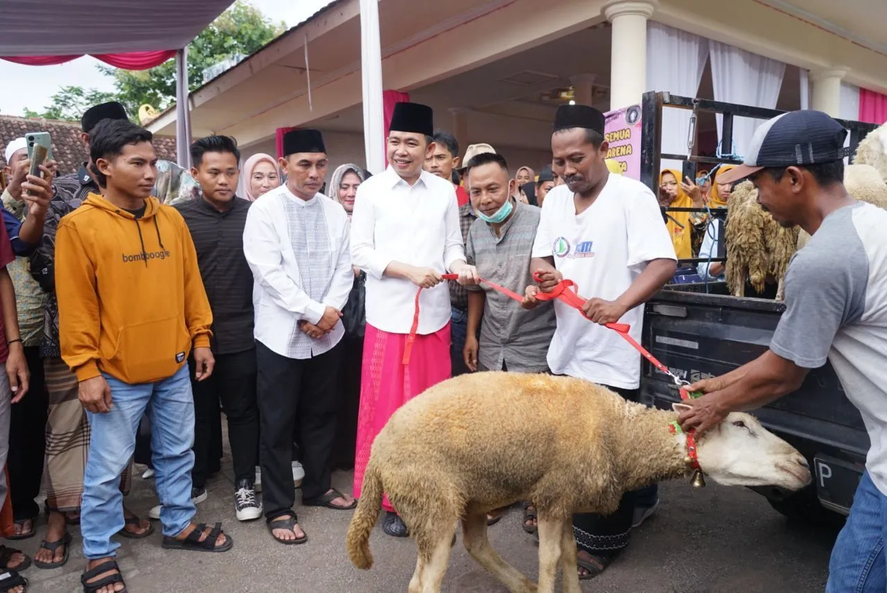 Gus Fawait Dilamar Pedagang Kambing dan Sapi Maju Bupati Jember 2024
