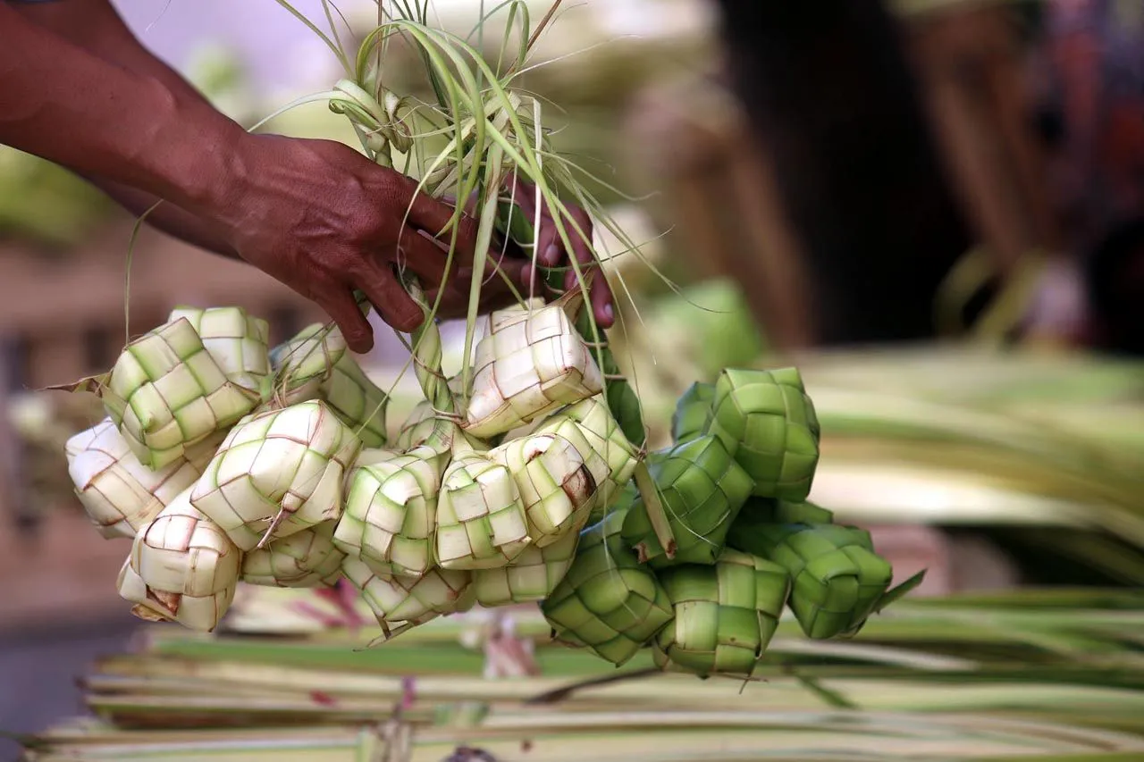 Banyak Tradisi Ramadan Melibatkan Makanan, Ini Penjelasan Antropolog UNAIR