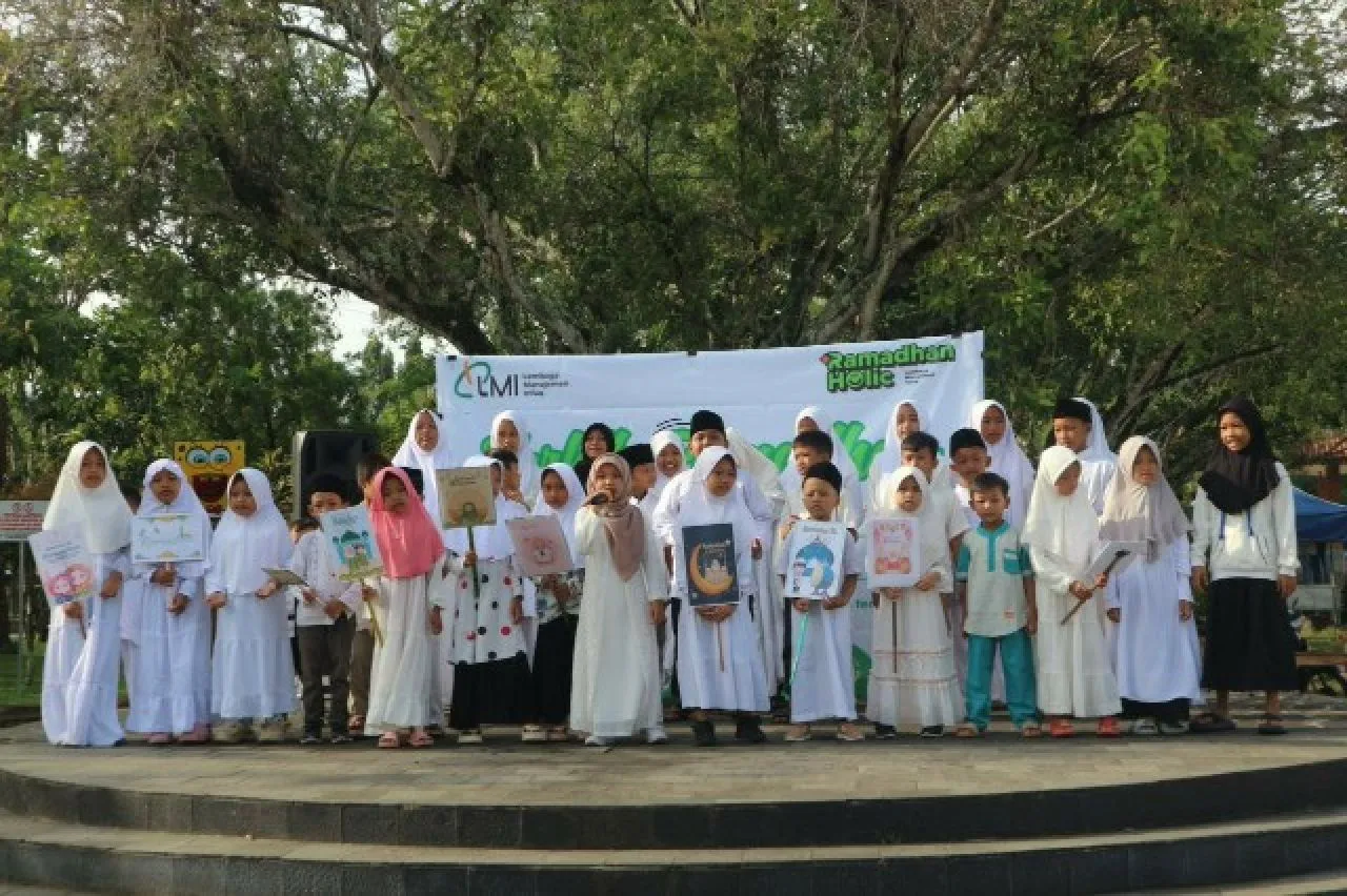Cara Unik LMI Sambut Ramadhan di Pacitan