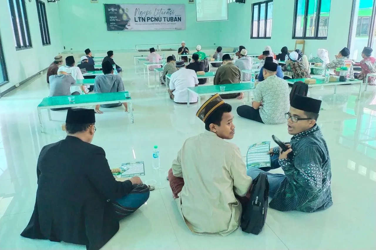 Ngopi Literasi, Cara LTN PCNU Tuban Ajak Kader NU Berdakwah