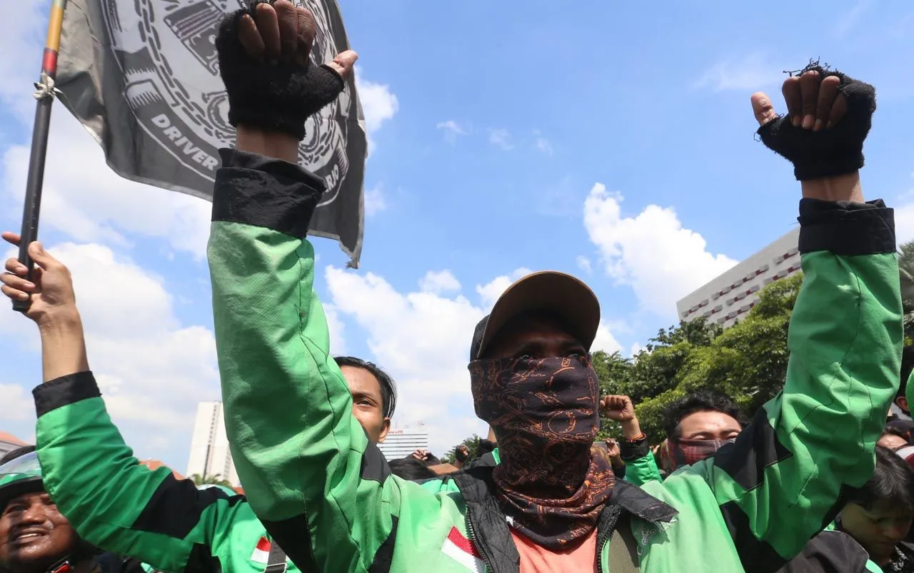 Viral di Grup WhatsApp, Ratusan Ojol Surabaya Bakal Geruduk Apartemen Puncak Kertajaya