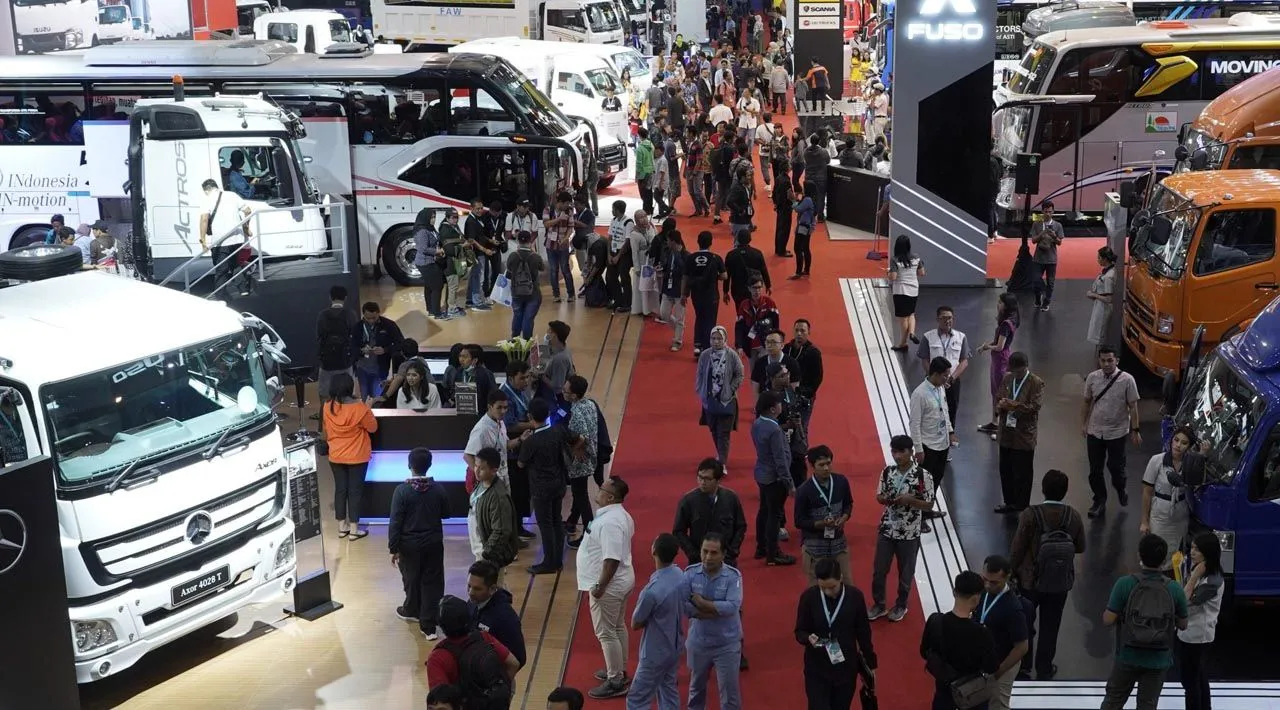 Beragam Promo Menarik Astra Financial di Pameran Mobil GIICOMVEC 2024