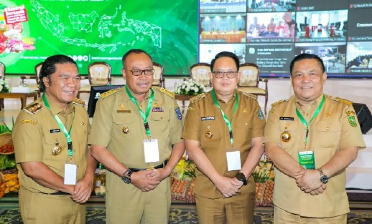 Pj. Gubernur Adhy: Jatim Siap Kendalikan Inflasi, Stok dan Harga Pangan Jelang Ramadhan 