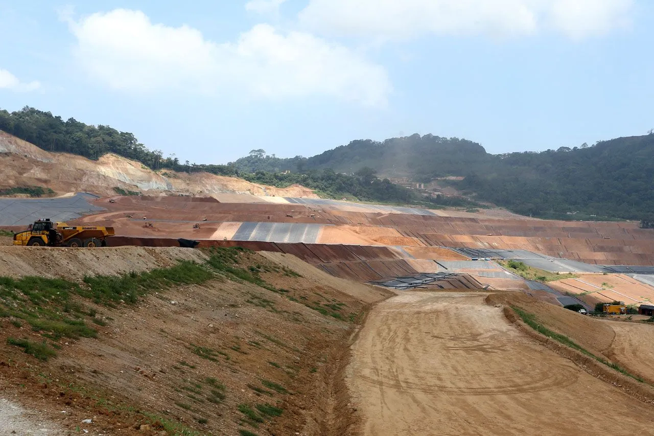 Mengintip Tambang Emas Tujuh Bukit