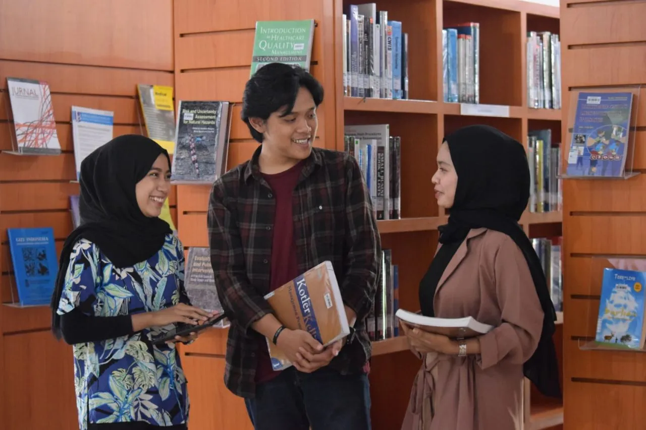 Prodi S1 PBI Unusa Salah Satu 4 PTS di Jatim Yang Raih Akreditasi Unggul