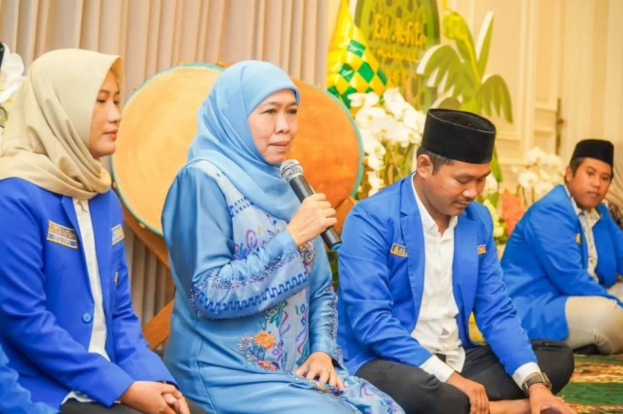 Khofifah Ajak Mahasiswa Bangun Kualitas Pergerakan dengan Semangat Amar Ma’ruf Nahi Munkar