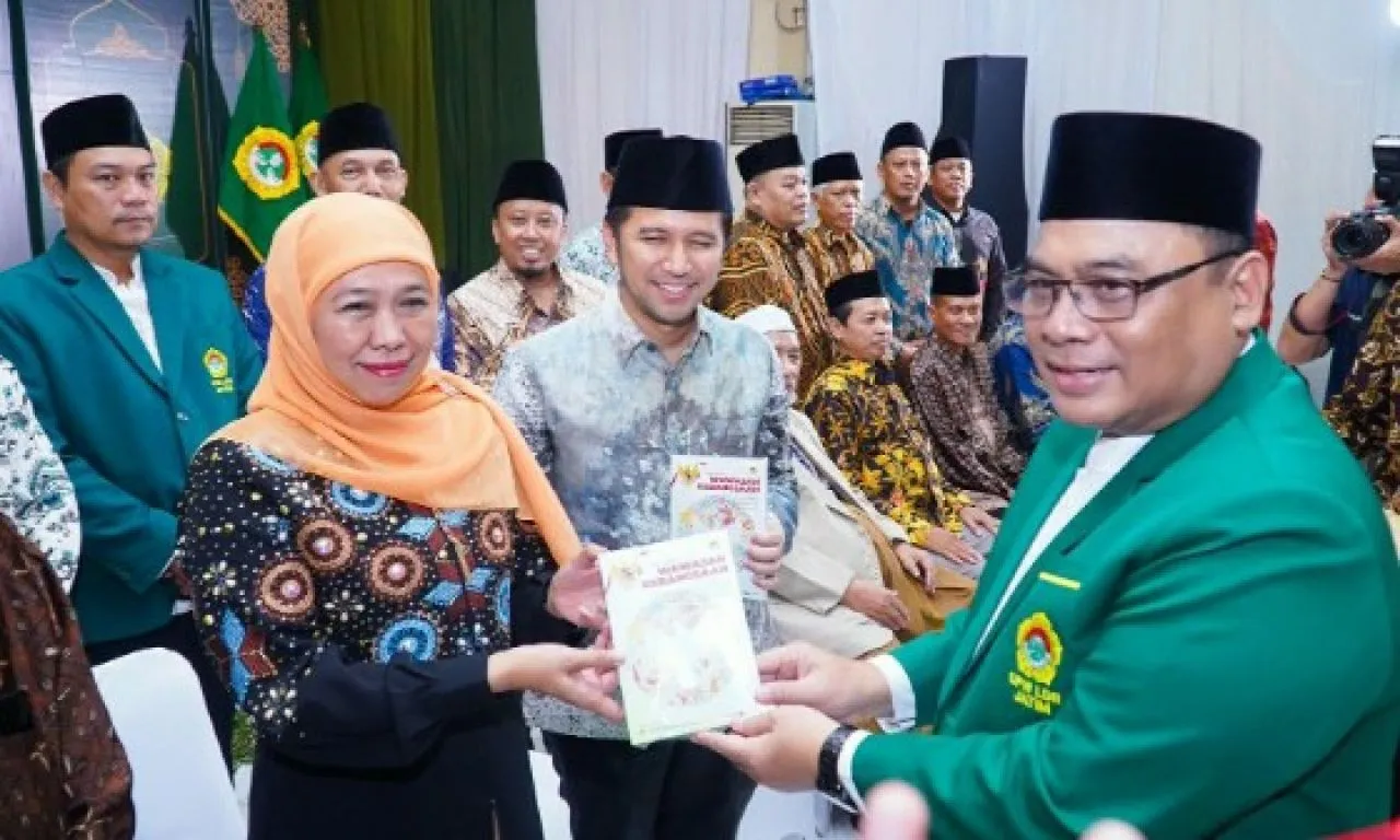 Pastikan Maju Kembali di Pilgub Jatim 2024, Khofifah Dapat Dukungan dari LDII