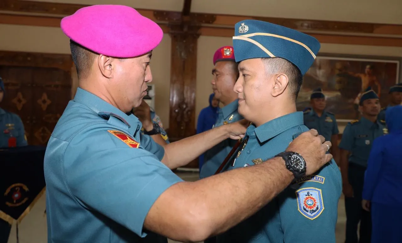 Dankodiklatal Letjen TNI Marinir Nur Alamsyah Resmikan 19 Pamen Naik Pangkat