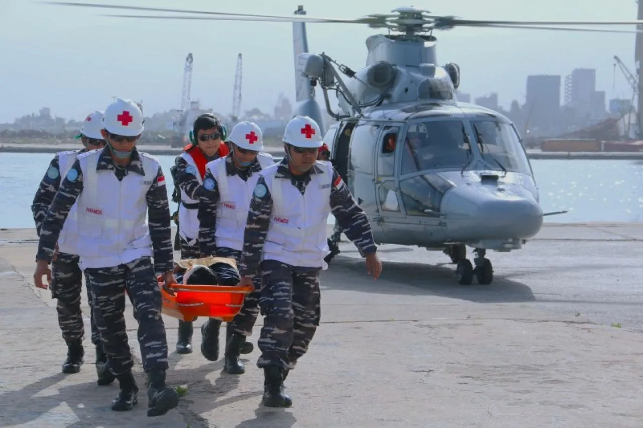Tingkatkan Kesiagaan, Heli HS-1305 Gelar Latihan Evakuasi Medis Udara