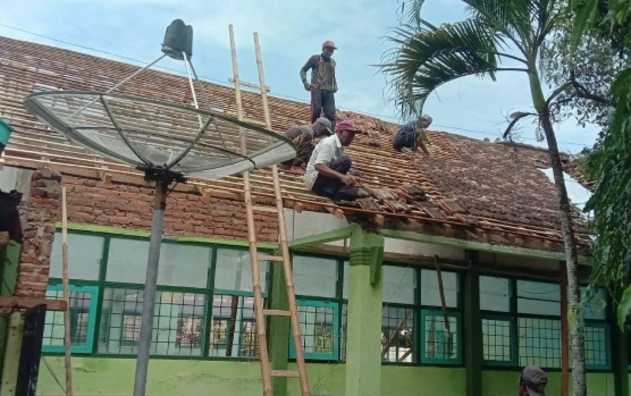 Pemprov Jatim Benahi 331 Fasum Terdampak Gempa Bumi di Pulau Bawean