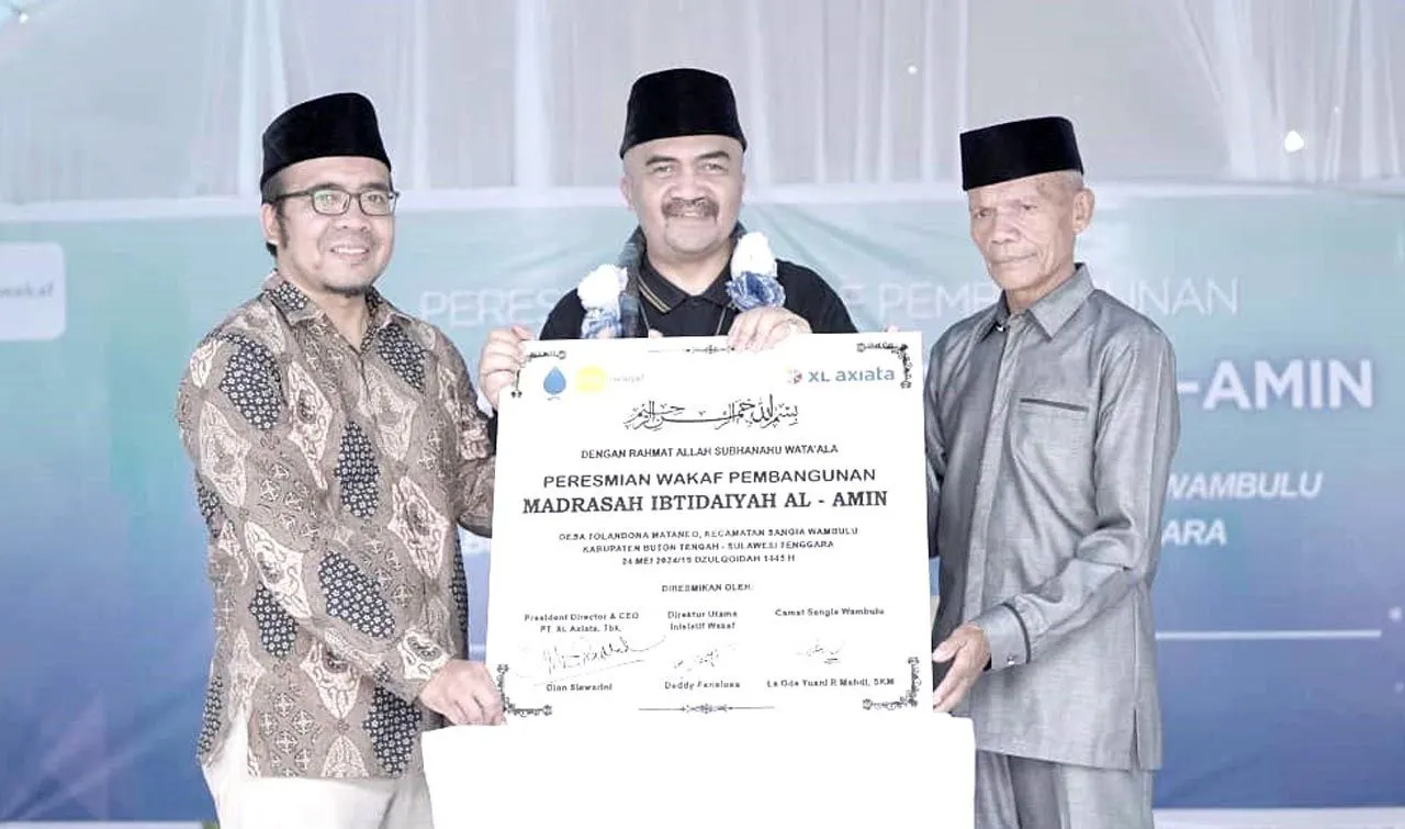 XL Axiata Bangun Madrasah di Pelosok Buton  Sulawesi Tenggara