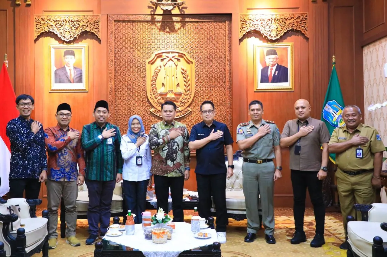 Pj. Gubernur Adhy Dukung Kerja Profesional dan Pesan Netralitas KPU Jatim