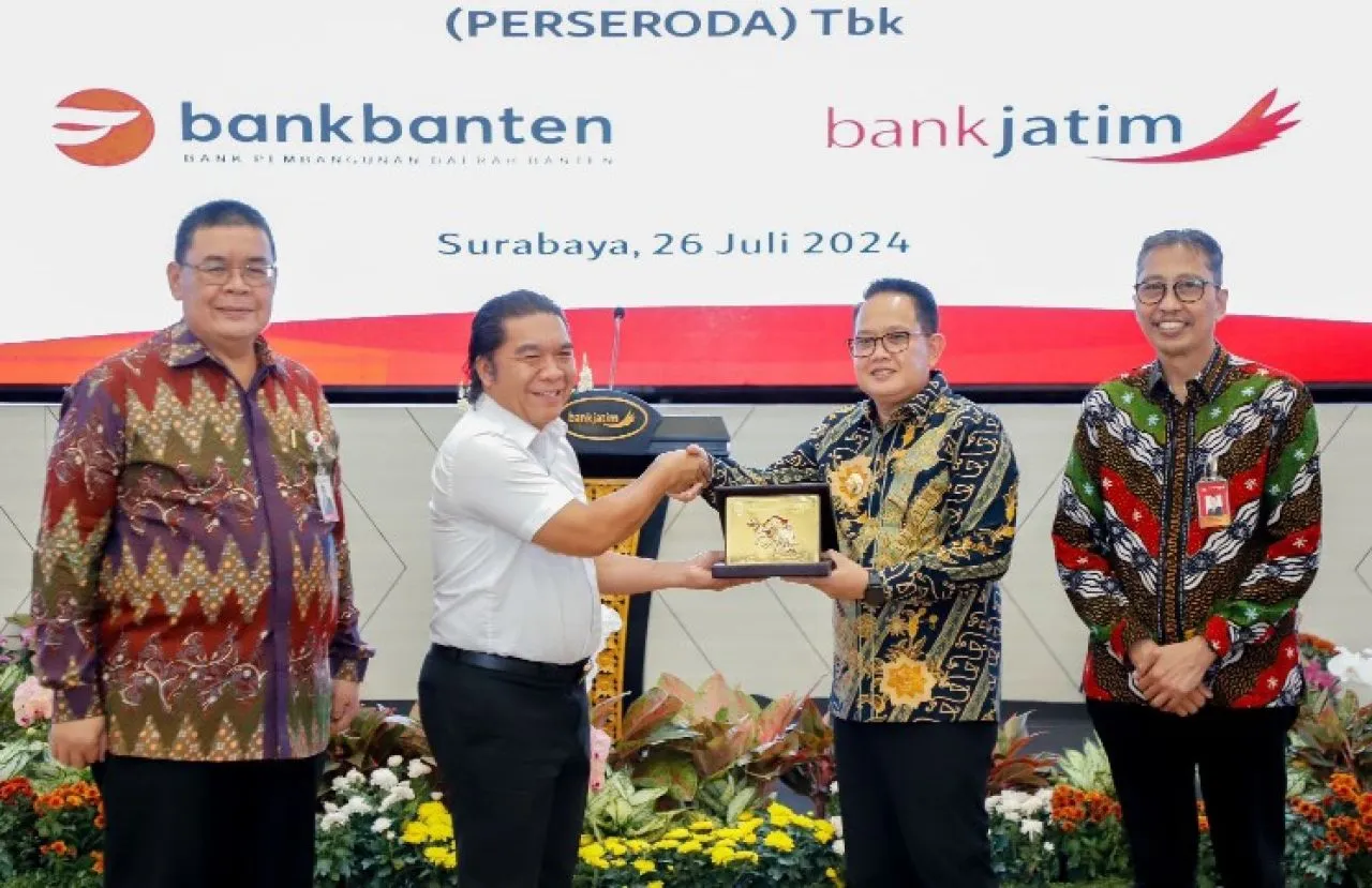 Pj. Gubernur Adhy Optimis Kerja Sama Bank Jatim dan Banten Saling Menguntungkan