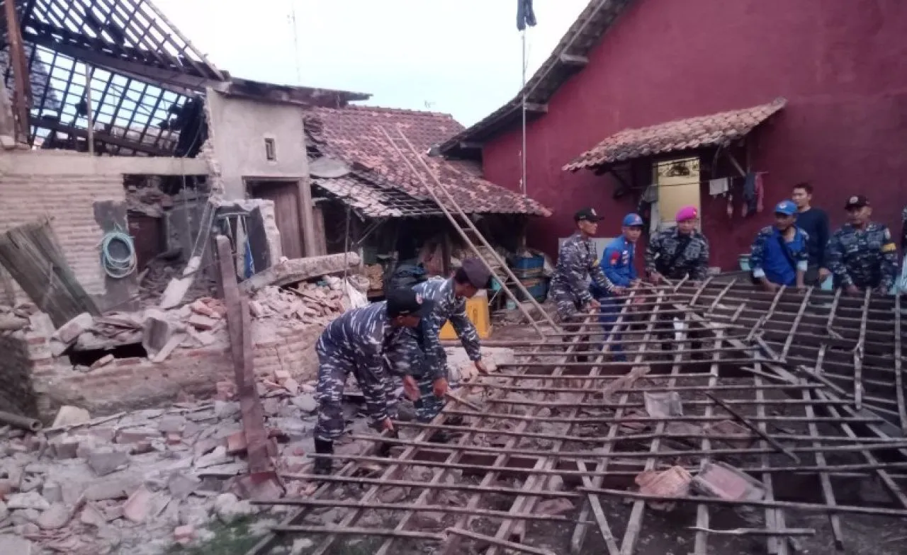 Gempa Bumi M 4.4 Batang Jateng, 49 Rumah Rusak