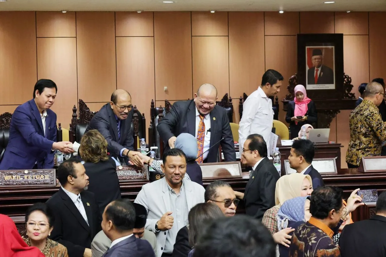 Diwarnai Banyak Interupsi, Sidang Paripurna DPD RI Happy Ending