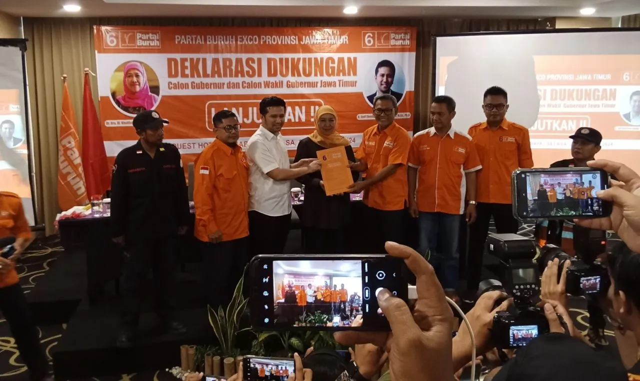 Khofifah - Emil Menerima Rekomendasi Dukungan Dari Partai Buruh
