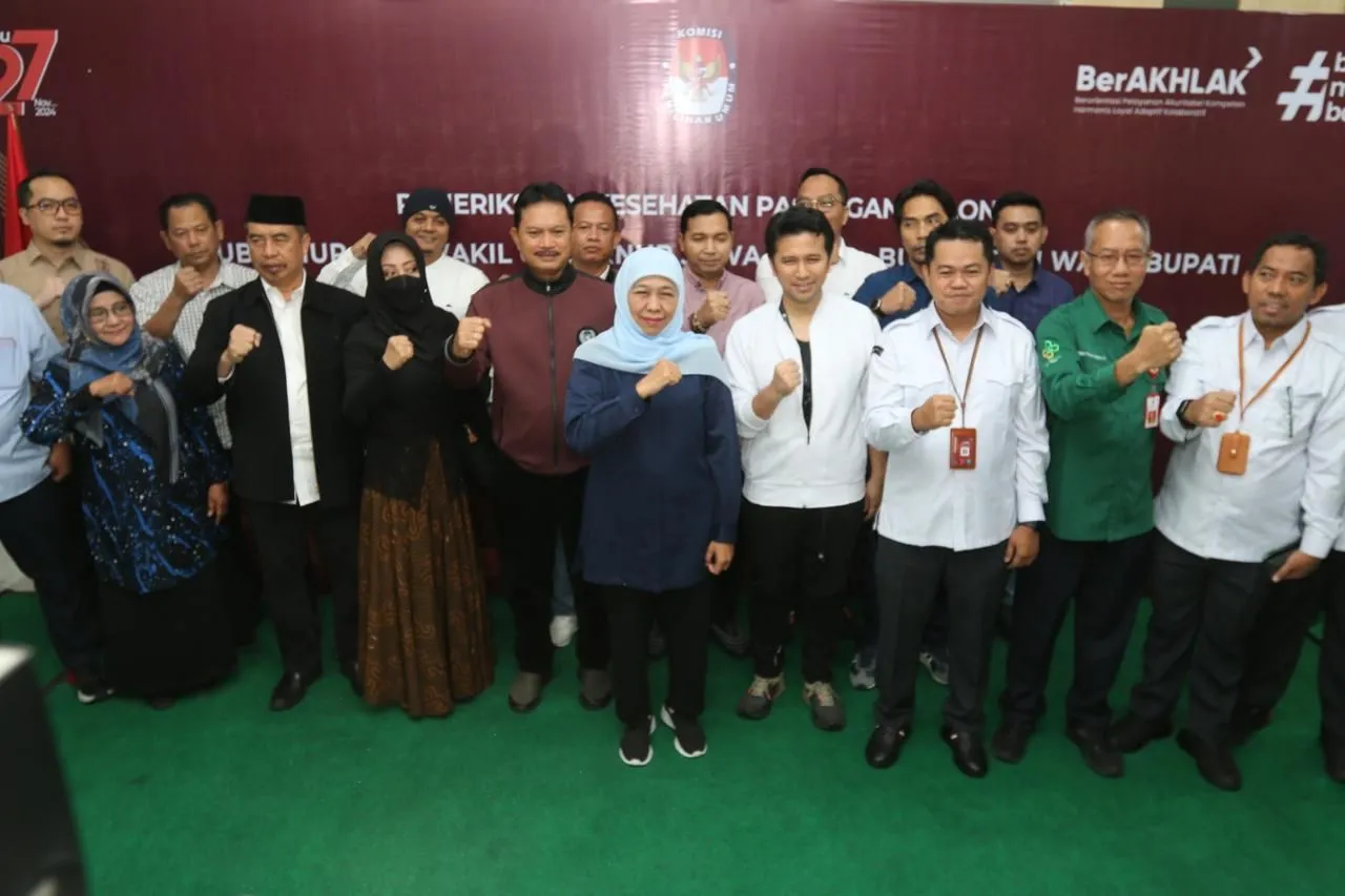 Khofifah-Emil Tes Kesehatan, Penuhi Syarat Maju Pilgub Jatim