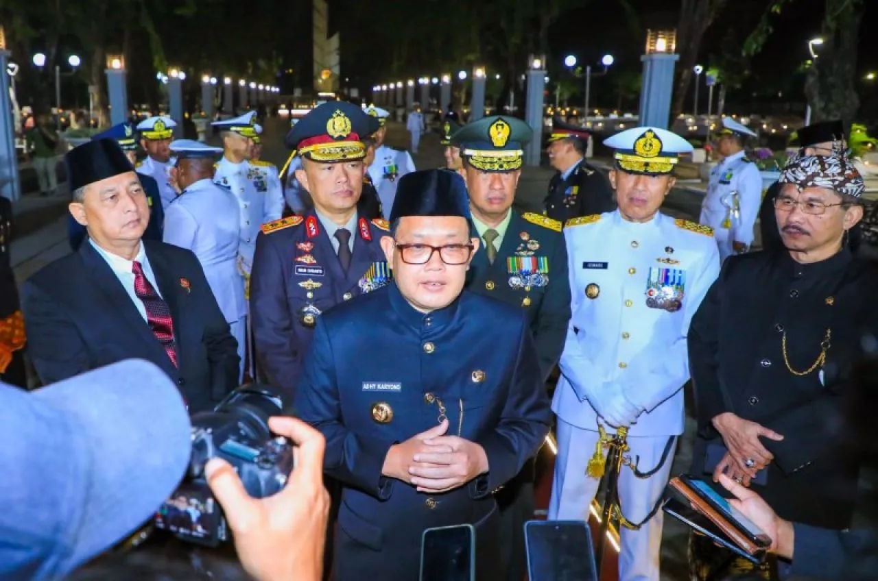 Di Apel Renungan Suci, Pj. Gubernur Adhy Ajak Isi Kemerdekaan Dengan Hal Positif 
