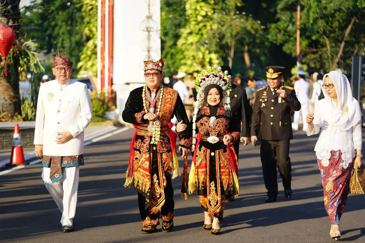 Pj. Gubernur Adhy Ajak Masyarakat Isi Kemerdekaan Dengan Kegiatan Positif Bagi Kemajuan Jatim