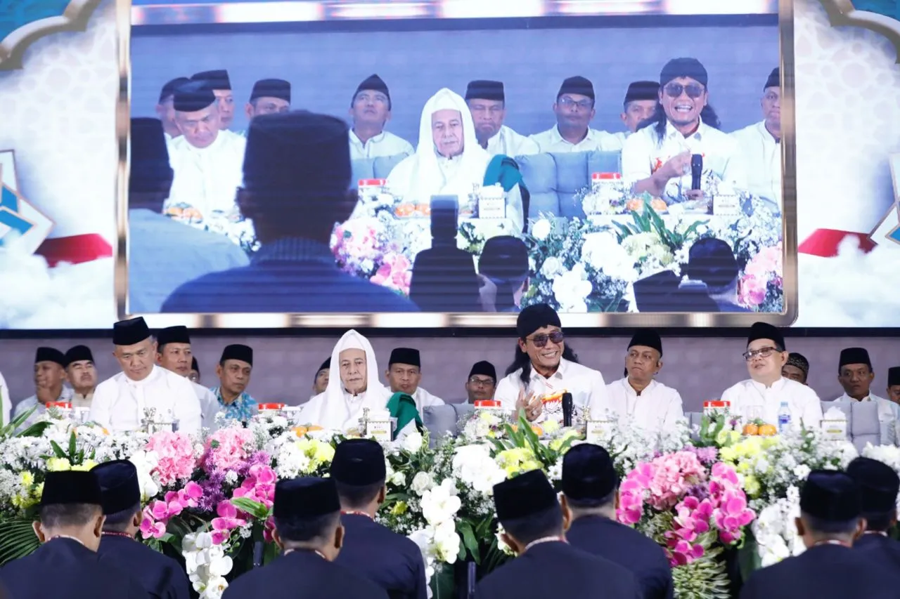 Sholawat dan Doa Bersama di Polda Jatim, Pj. Gubernur Adhy Berharap Pilkada Serentak Aman dan Nyaman