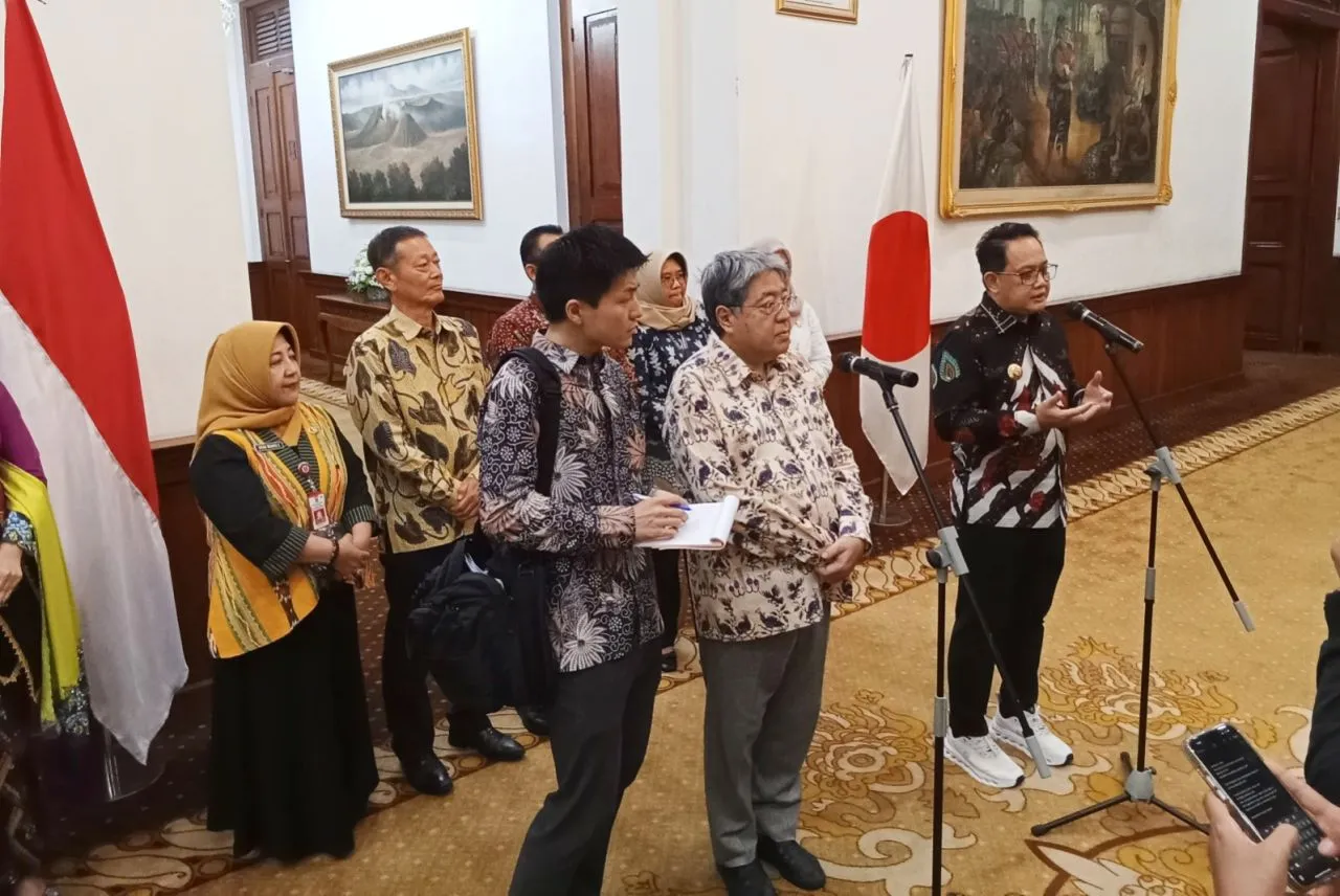 Terima Dubes Jepang, Pj. Gubernur Adhy Bahas Pengembangan Kerja Sama Jatim-Jepang