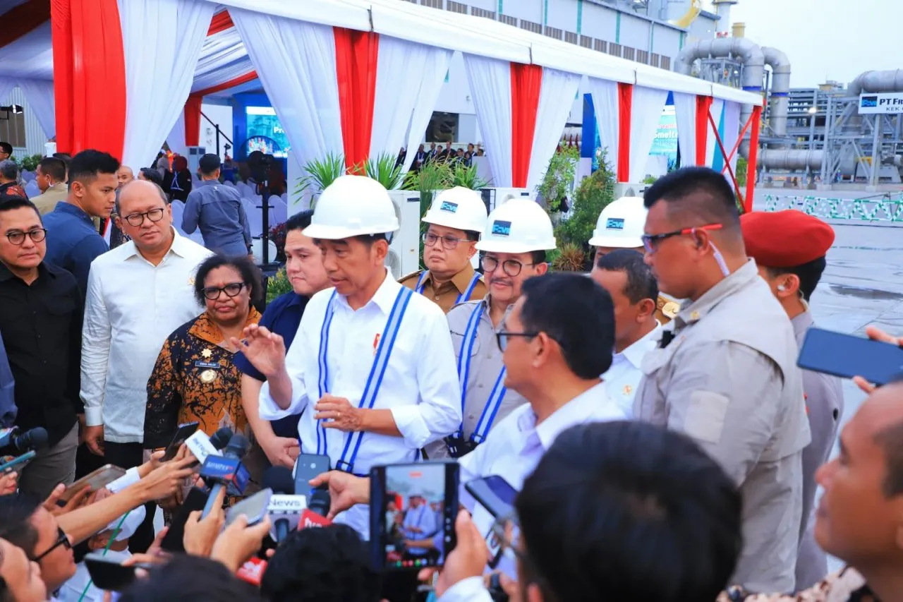 Presiden Jokowi Resmikan Produksi Smelter Freeport di Gresik