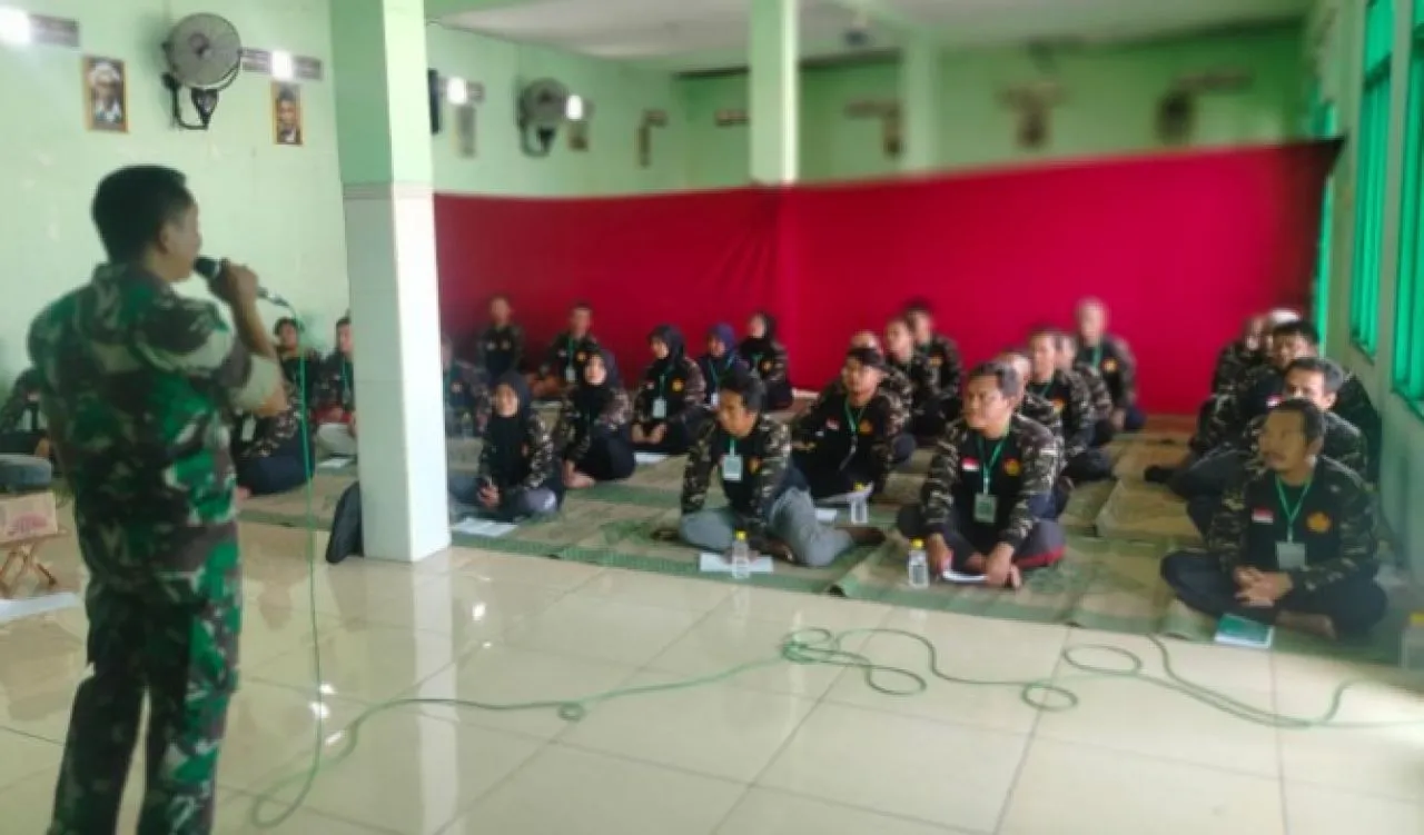 Danramil 0830/06 Benowo Berikan Materi Wawasan Kebangsaan