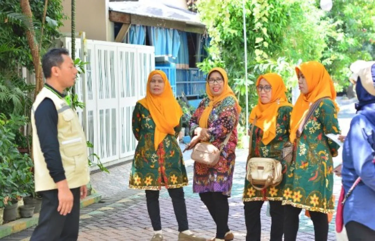 Membangun Kekuatan Perubahan di Masyarakat : Dari Sampah Menjadi Peluang