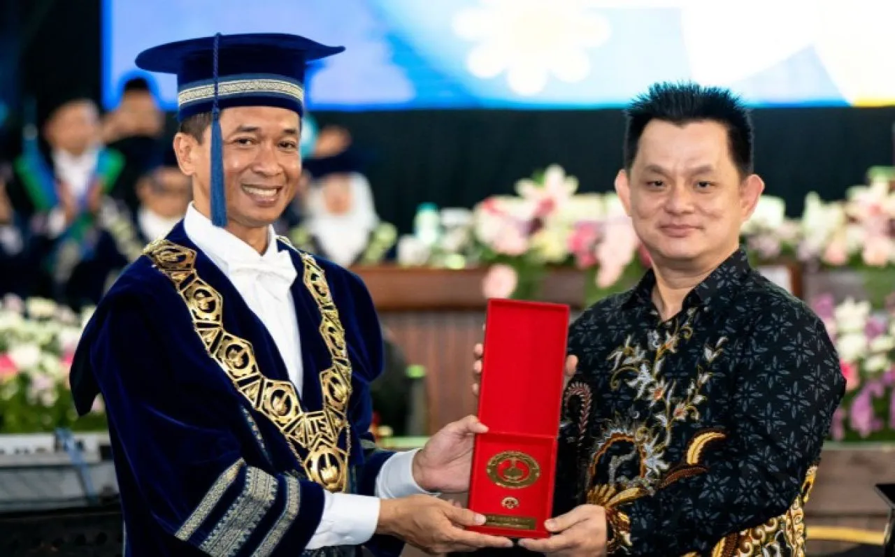 Berkomitmen Merevolusi Pendidikan dengan Teknologi, SEVIMA Terima Penghargaan dari ITS