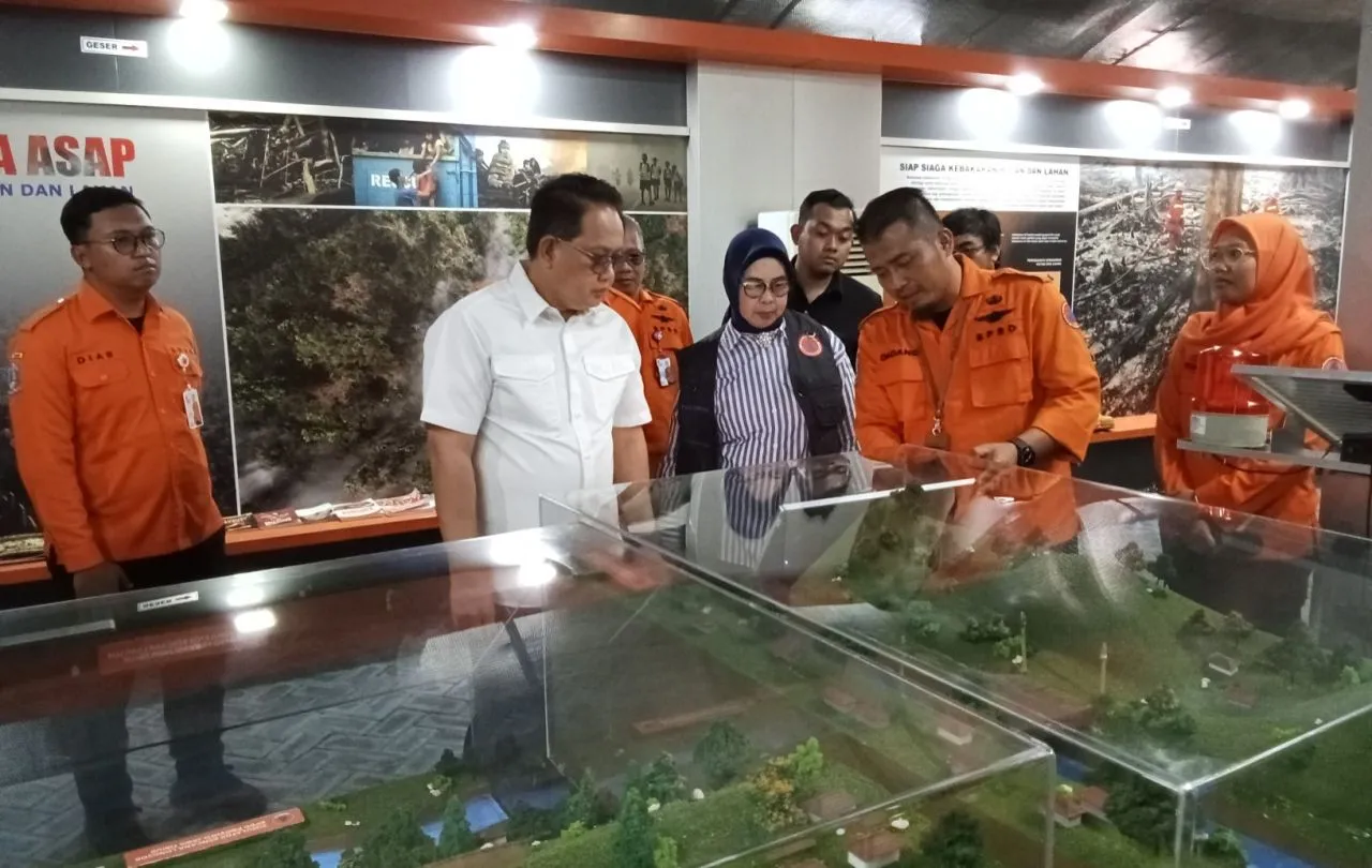 Pj. Gubernur Adhy Resmikan Taman Edukasi Bencana BPBD Jatim