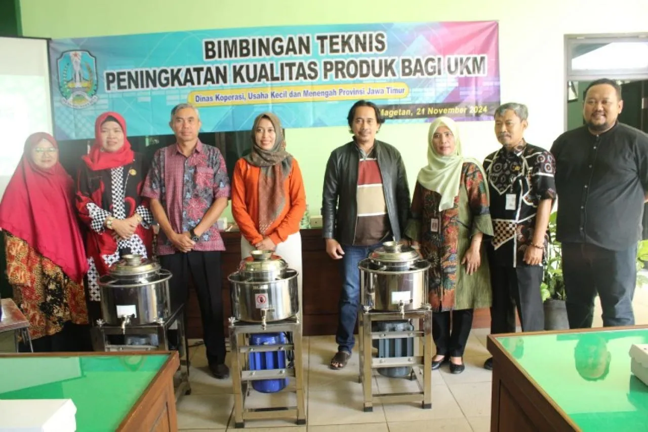 Diskop dan UKM Jatim Sebar Alat Penunjang Usaha di 4 Kabupaten
