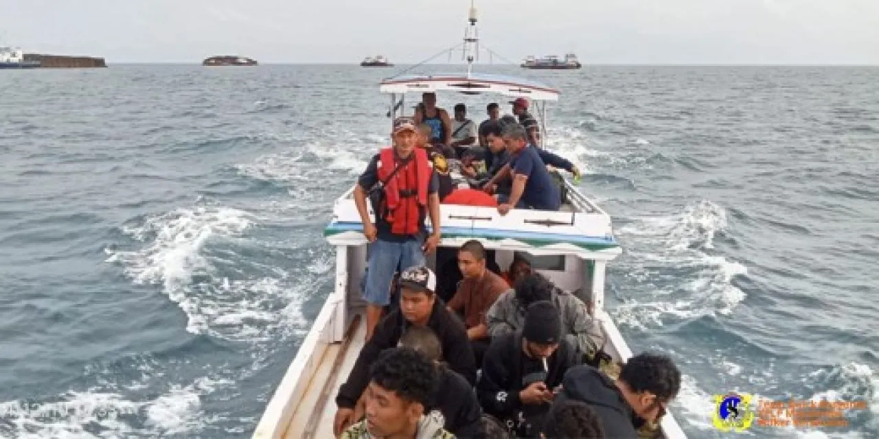 Kapal Cargo MV Bahtera Mega Tenggelam di Perairan Masalembu Sumenep, Nakhoda Hilang