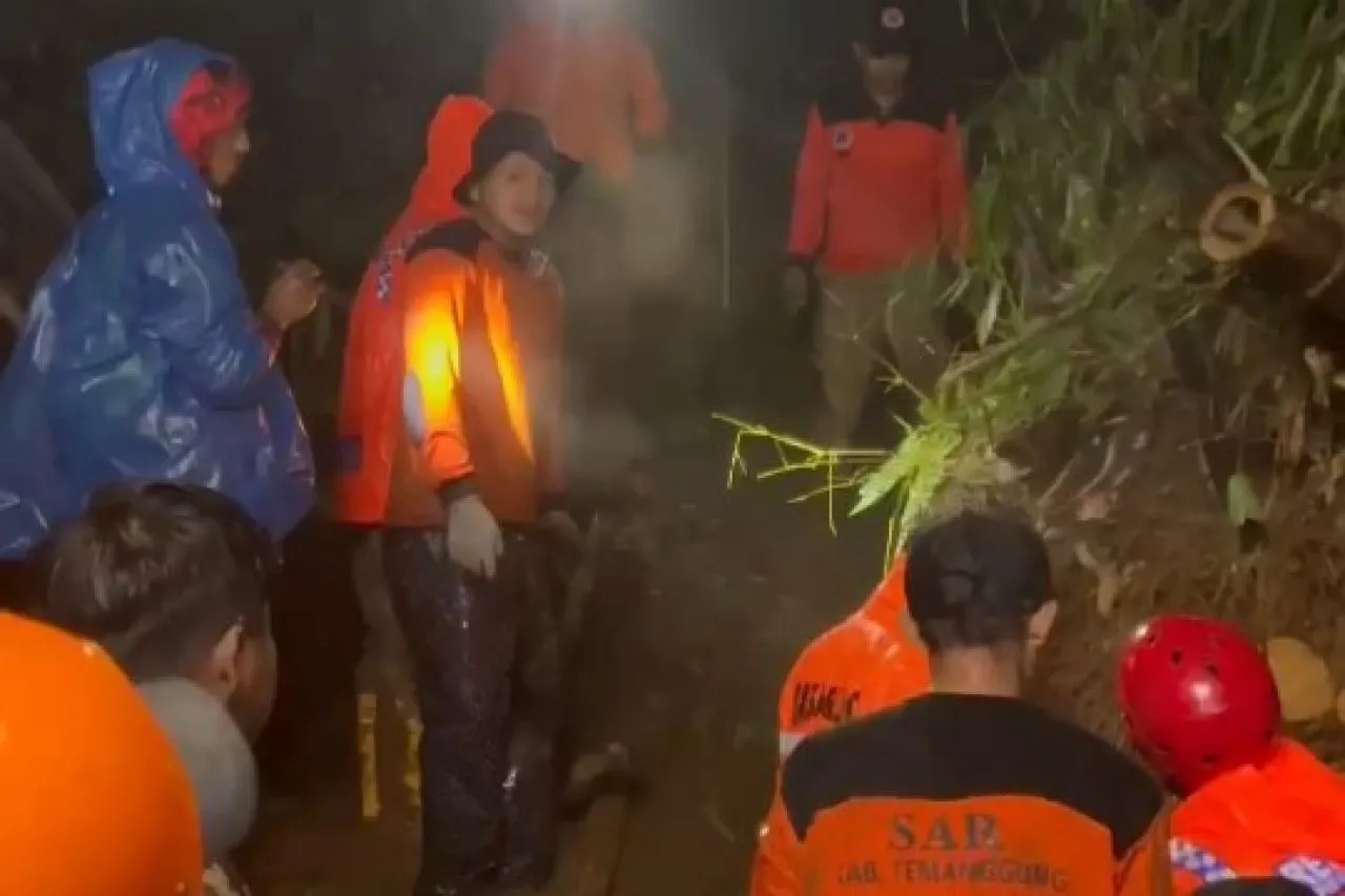 Longsor di Kabupaten Temanggung Seorang Warga Meninggal Tertimbun Material