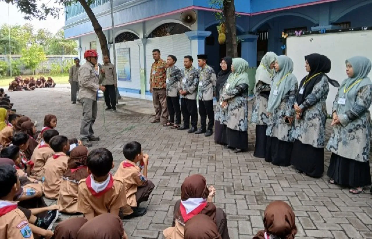 SD Khazanah Ilmu Berlatih Penanggulangan Bencana