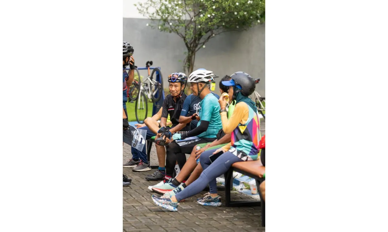 Komunitas Olahraga Surabaya Ramaikan Tunjungan Loop BRI BO Surabaya Mulyosari