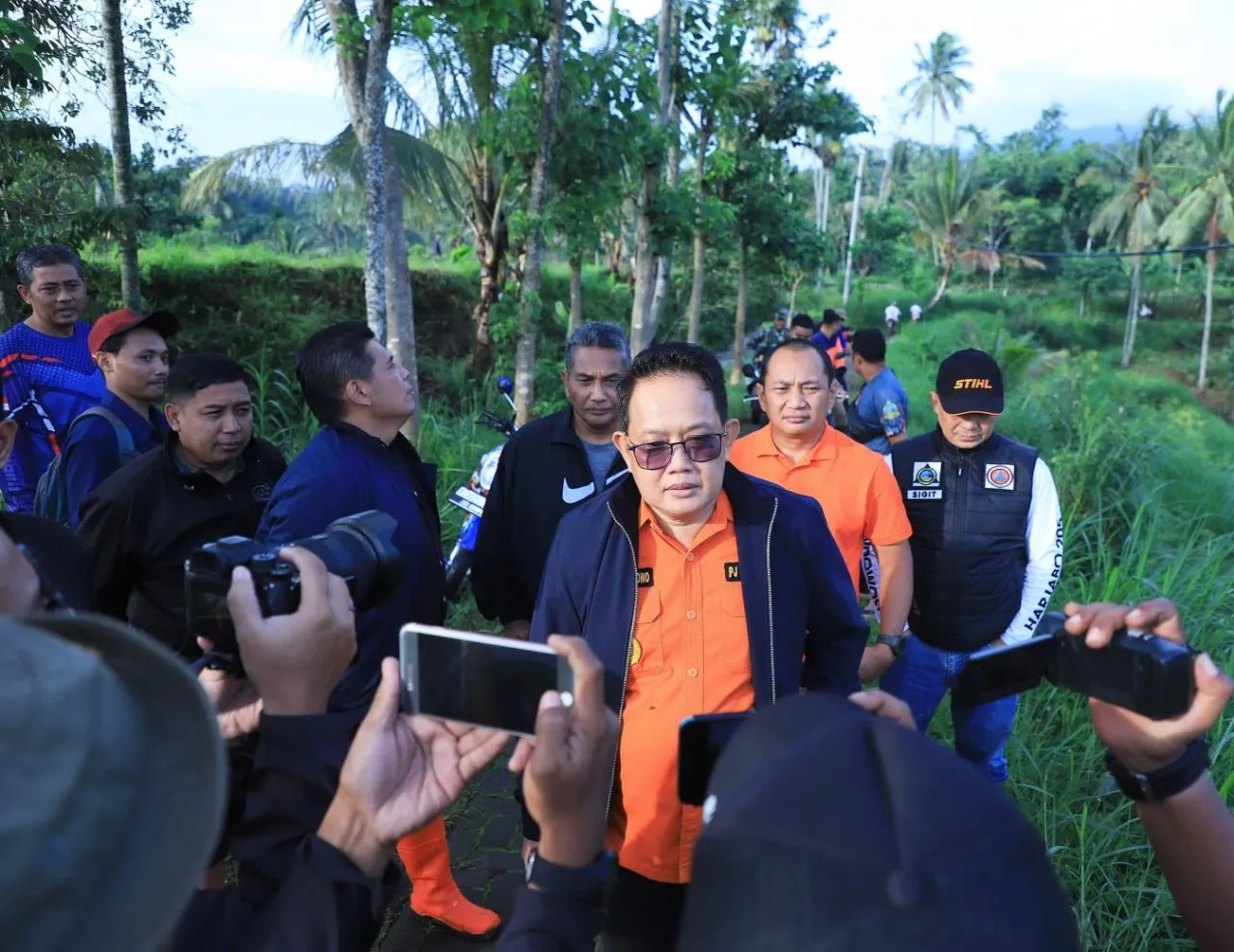 Pj. Gubernur Jatim Gerak Cepat Tinjau Banjir Bandang di Bondowoso