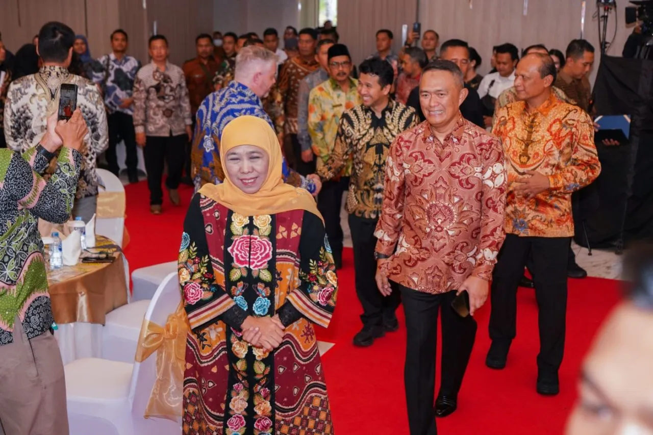 Khofifah: Terimakasih Pengabdian Komjen Pol Imam Sugianto, Selamat Bertugas Irjen Pol Nanang Avianto