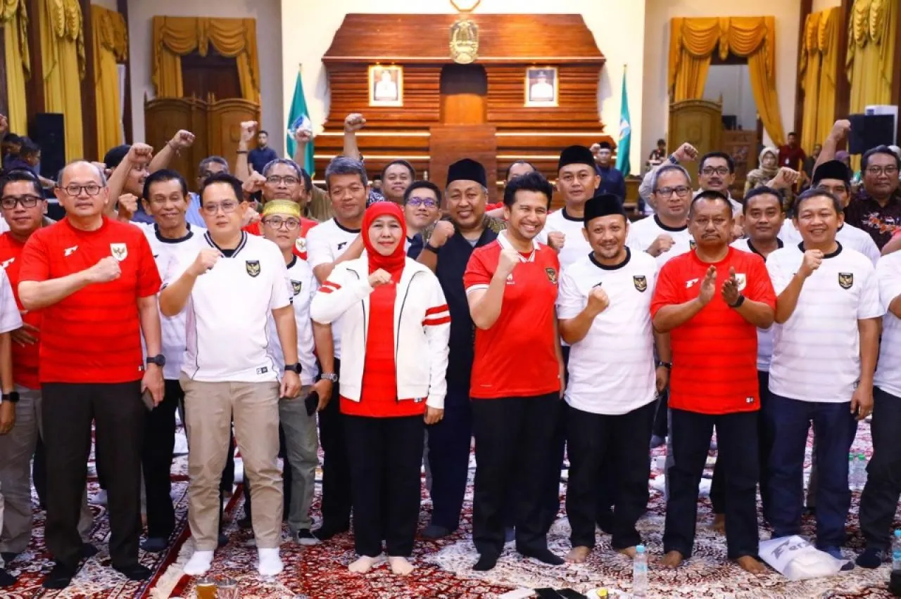 Gubernur Khofifah Ajak Pimred Media Nobar Timnas-Bahrain