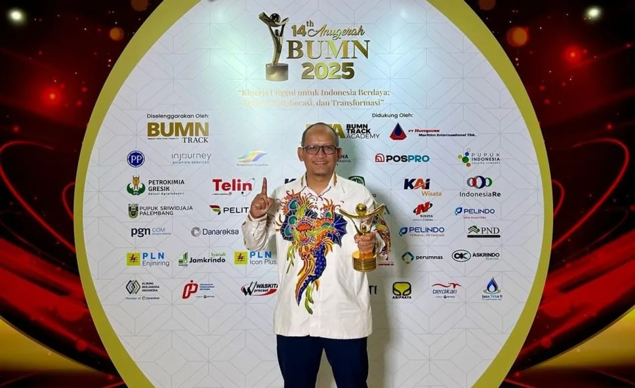 PDS Sabet Best Corporate HR Digitalization di Anugerah BUMN 2025