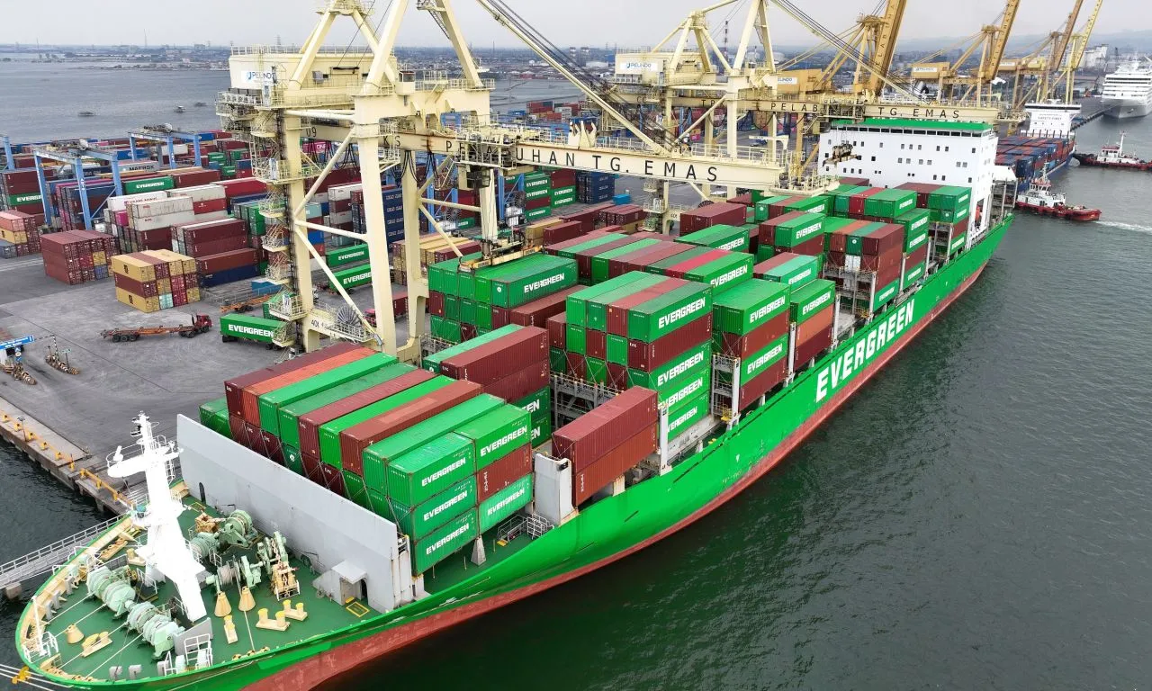Pelindo Terminal Petikemas Siap Layani Logistik Lebaran Tahun 2025