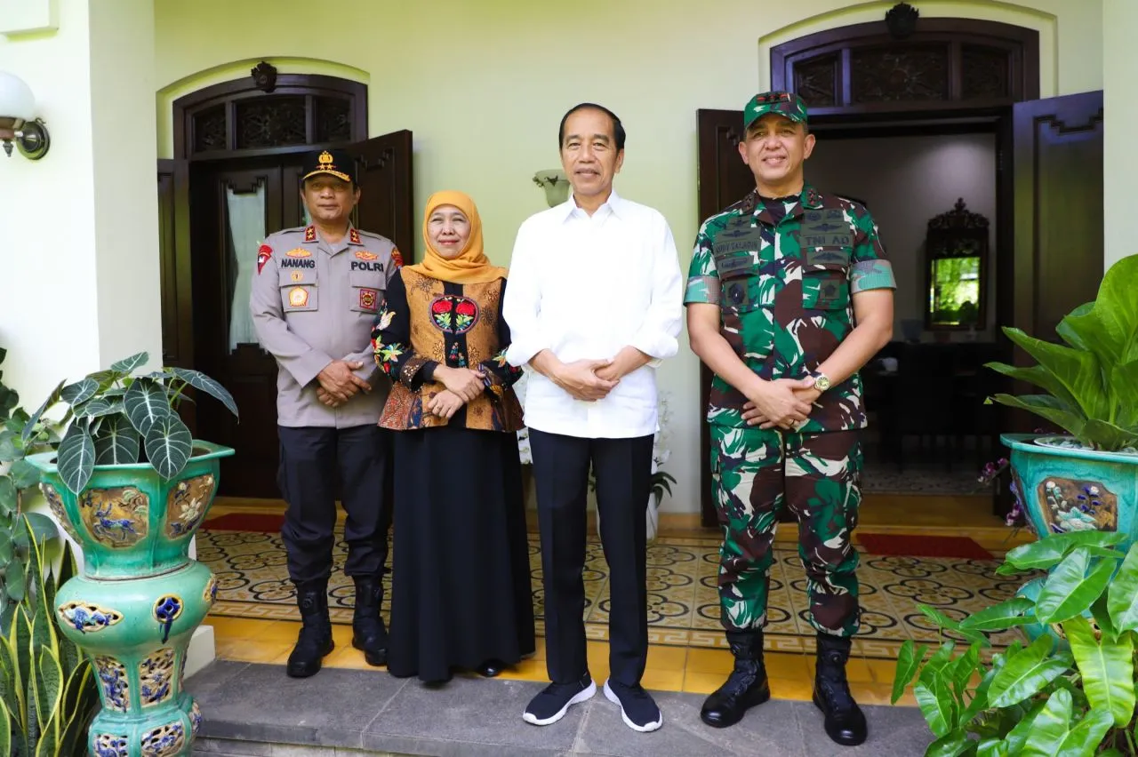 Gubernur Khofifah, Pangdam dan Kapolda Diskusikan Dampak Ekonomi Global Perang Tarif Import Terhadap Jatim