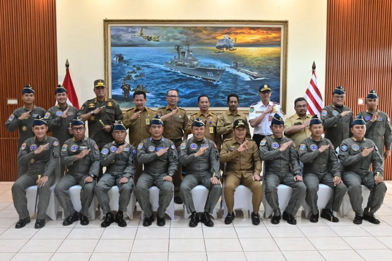 Pertahankan dan Tingkatkan Kerjasama, Komandan Puspenerbal Terima Courtesy Call Bupati Sidoarjo