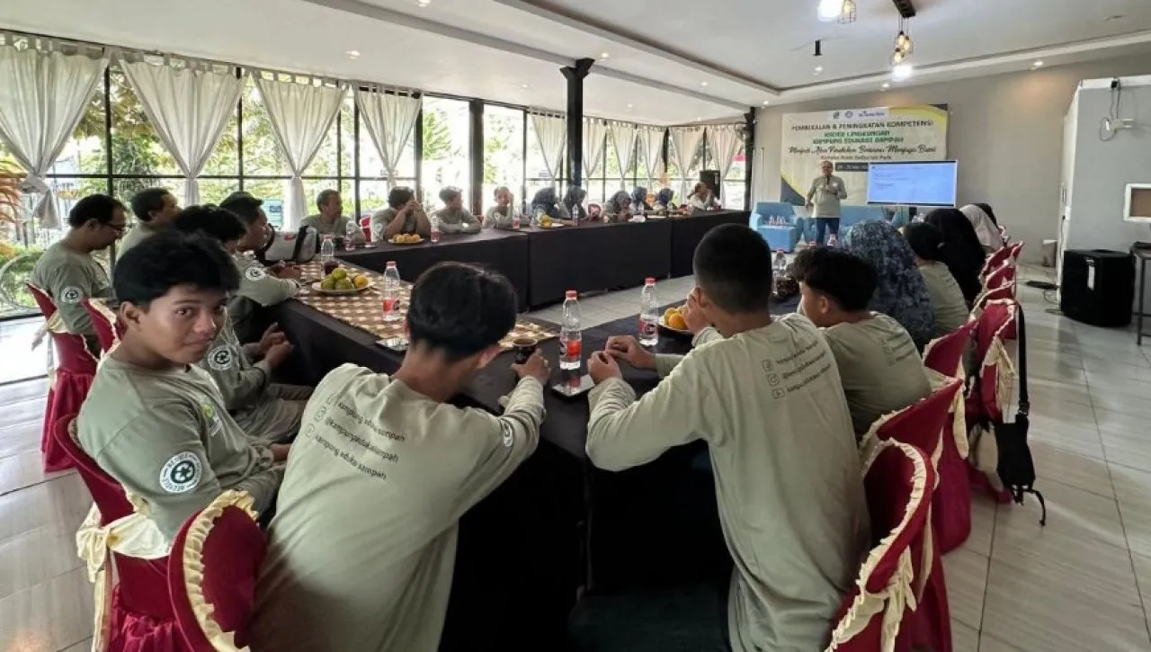 Kader Kampung Edukasi Sampah Sidoarjo Ditempa Jadi Akar Perubahan