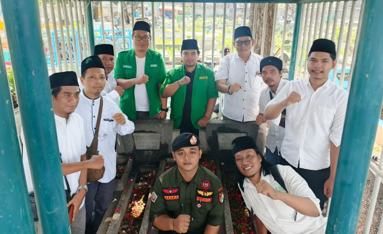 Makam Wali Kota Surabaya Pertama Terbengkalai, FJN dan GP Ansor Desak Pemkot Beri Penghormatan