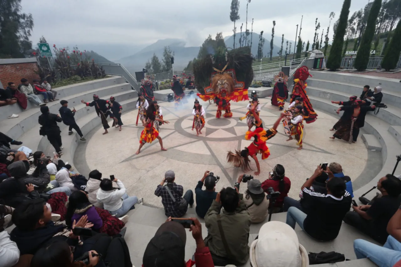 Eksotika Bromo 2025, Denting Harmoni Pasir Berbisik