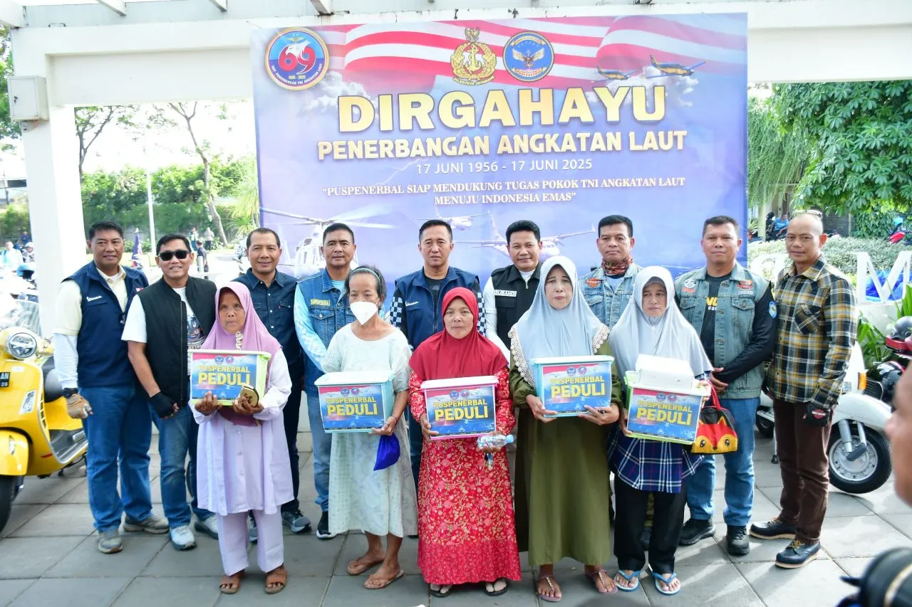 Jelang HUT ke-69, Puspenerbal Gelar Scooter Riding dan Baksos Bersama Pangkotama Wilayah Surabaya