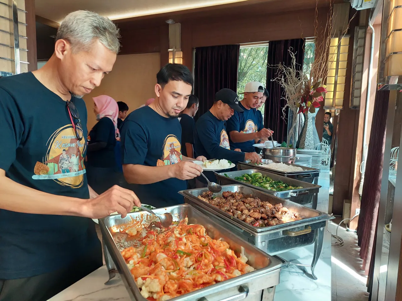 Nikmati Kuliner Nusantara “All You Can Eat” di Country Heritage Resort Hotel Surabaya