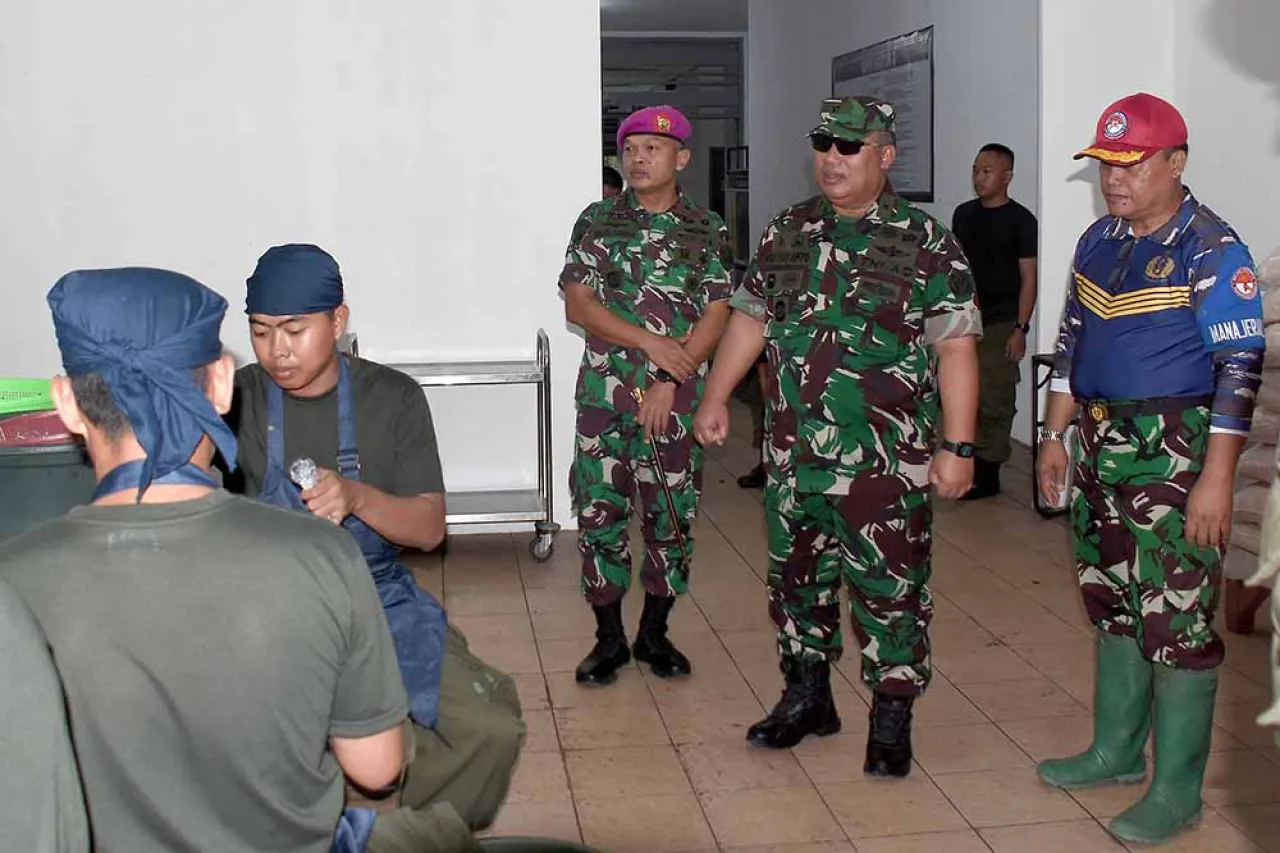 Komandan Brigif 2 Marinir Terima Kunjungan Dosen Tetap Universitas Pertahanan RI