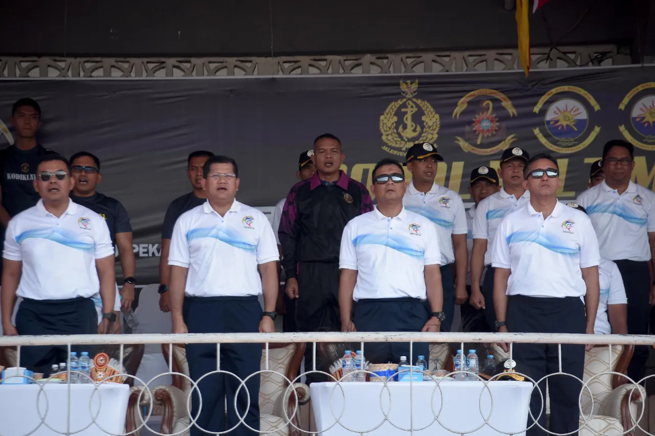 Komandan Brigif 2 Marinir Hadiri Upacara Pembukaan Poral Wiltim