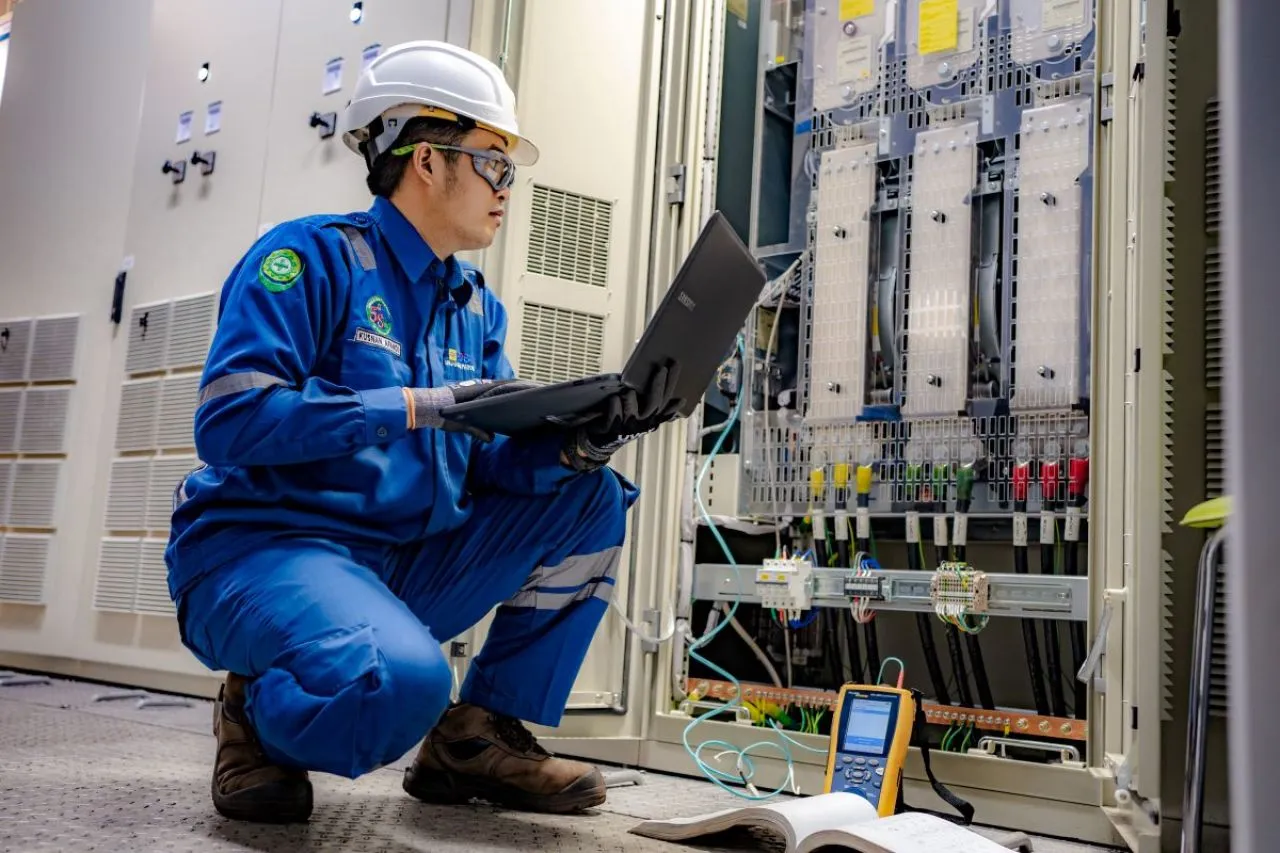 PLN Nusantara Power Raih Penghargaan “Excellence in Efficient Power Generation” di BUMN Awards 2025